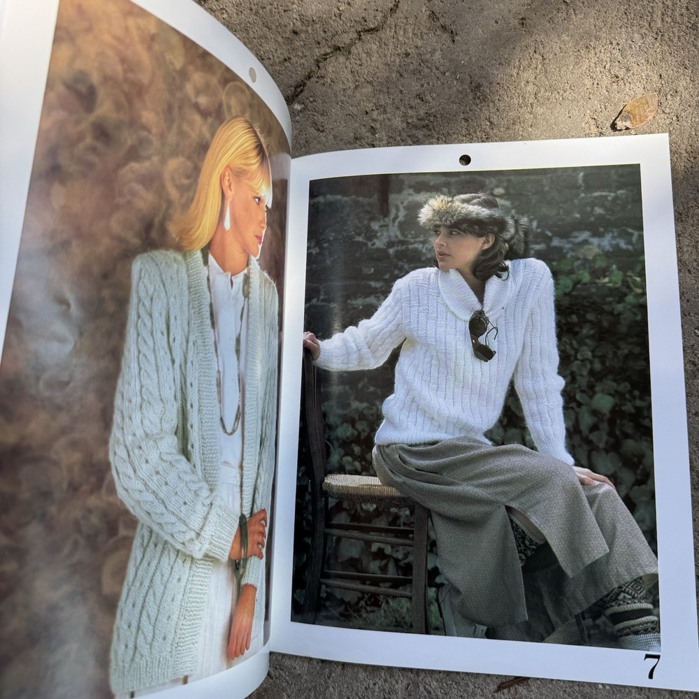 Vintage Susan Bates SOFT SWEATERING Sweater Sewing Craft Project Pamphlet H 1985 - Picture 3 of 5